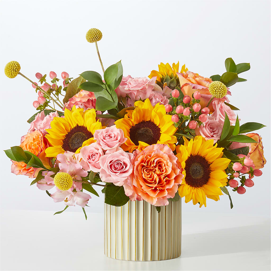 Sun's Out Bouquet – ANTOSZYK'S GARDEN CENTER & FLORIST SHOP, Butler PA