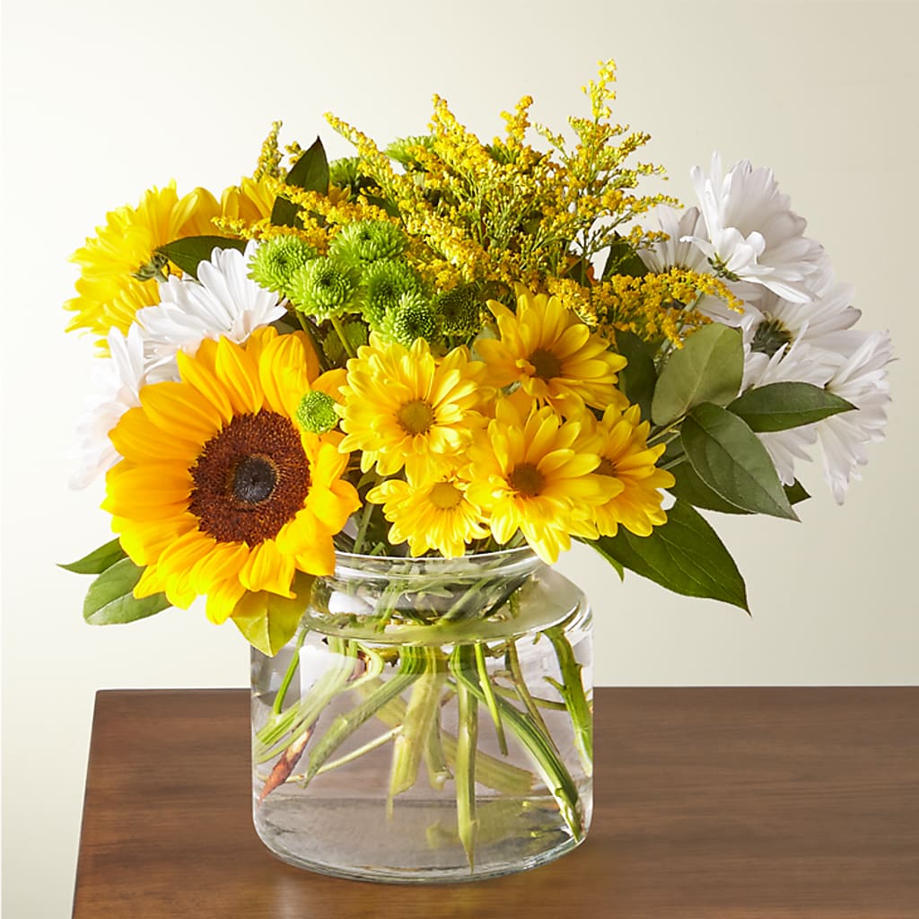 Hello Sunshine Bouquet – ANTOSZYK'S GARDEN CENTER & FLORIST SHOP, Butler PA
