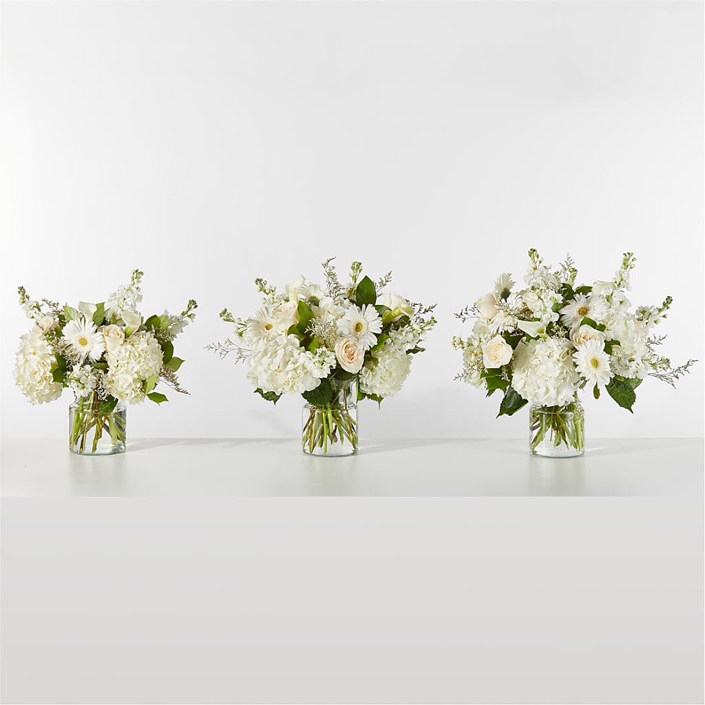 Sun-drenched Blooms Box Bouquet – ANTOSZYK'S GARDEN CENTER & FLORIST SHOP, Butler PA
