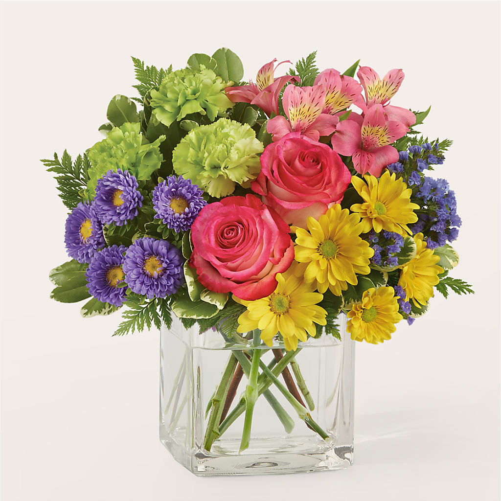 Candy Jar Bouquet – ANTOSZYK'S GARDEN CENTER & FLORIST SHOP, Butler PA