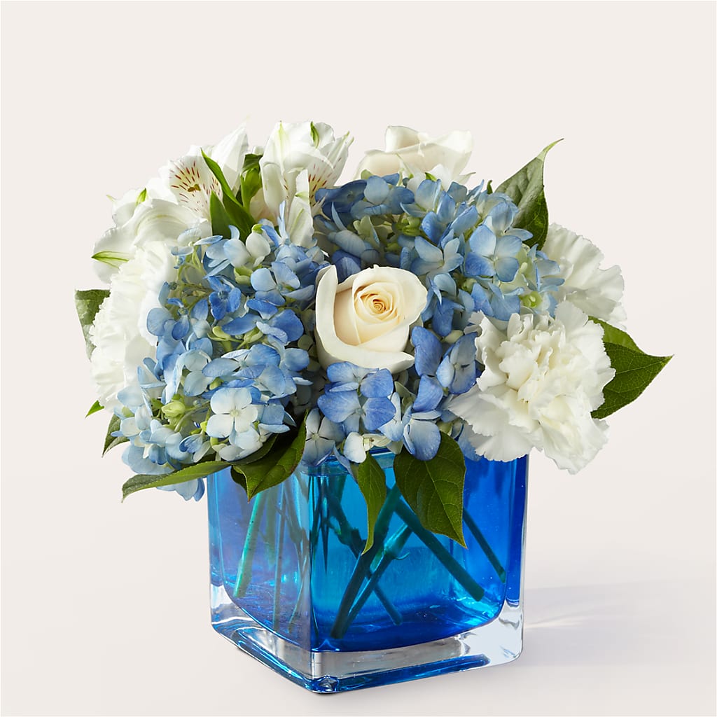 Soothing Waters Bouquet – ANTOSZYK'S GARDEN CENTER & FLORIST SHOP, Butler PA