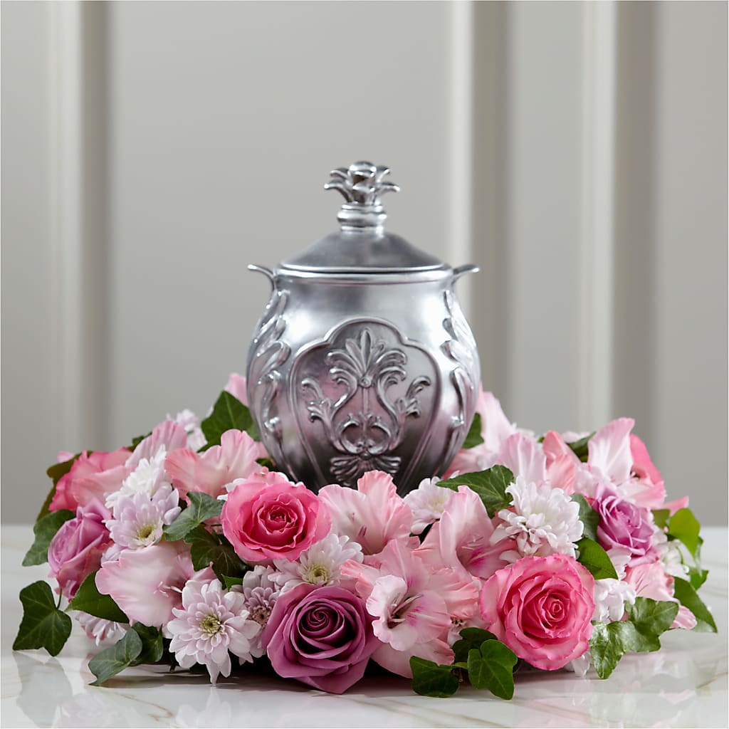 Glorious Tribute Arrangement – ANTOSZYK'S GARDEN CENTER & FLORIST SHOP, Butler PA
