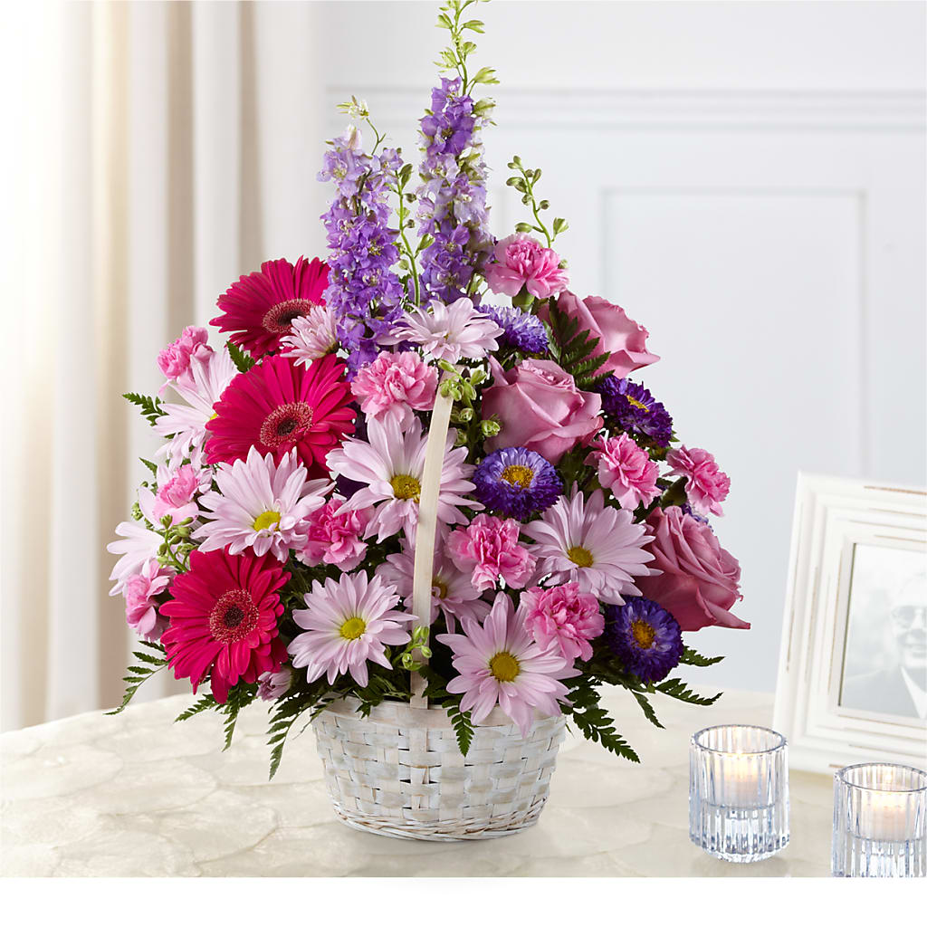 Pastel Peace Basket – ANTOSZYK'S GARDEN CENTER & FLORIST SHOP, Butler PA