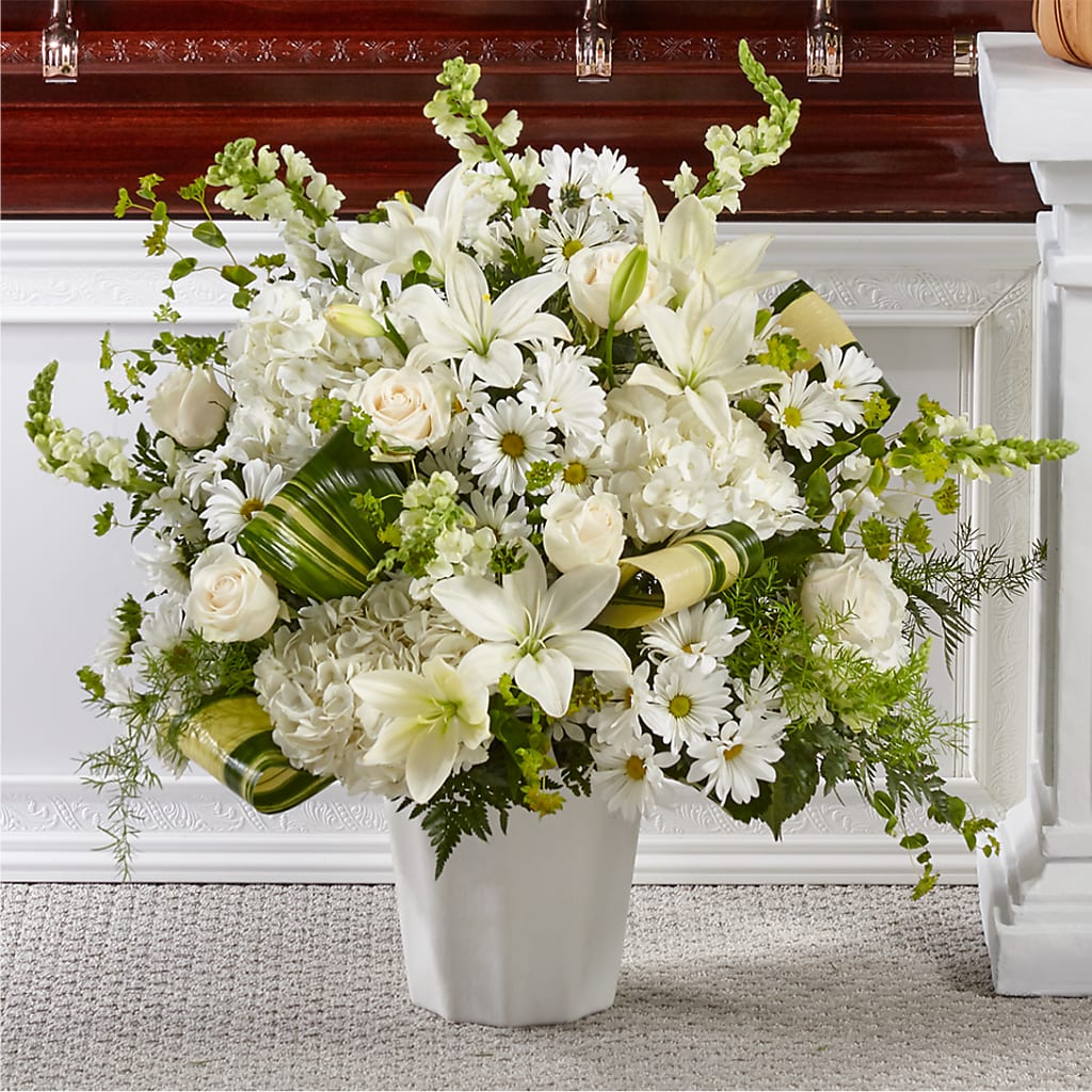 Thoughts of Tranquility Floor Basket – ANTOSZYK'S GARDEN CENTER & FLORIST SHOP, Butler PA