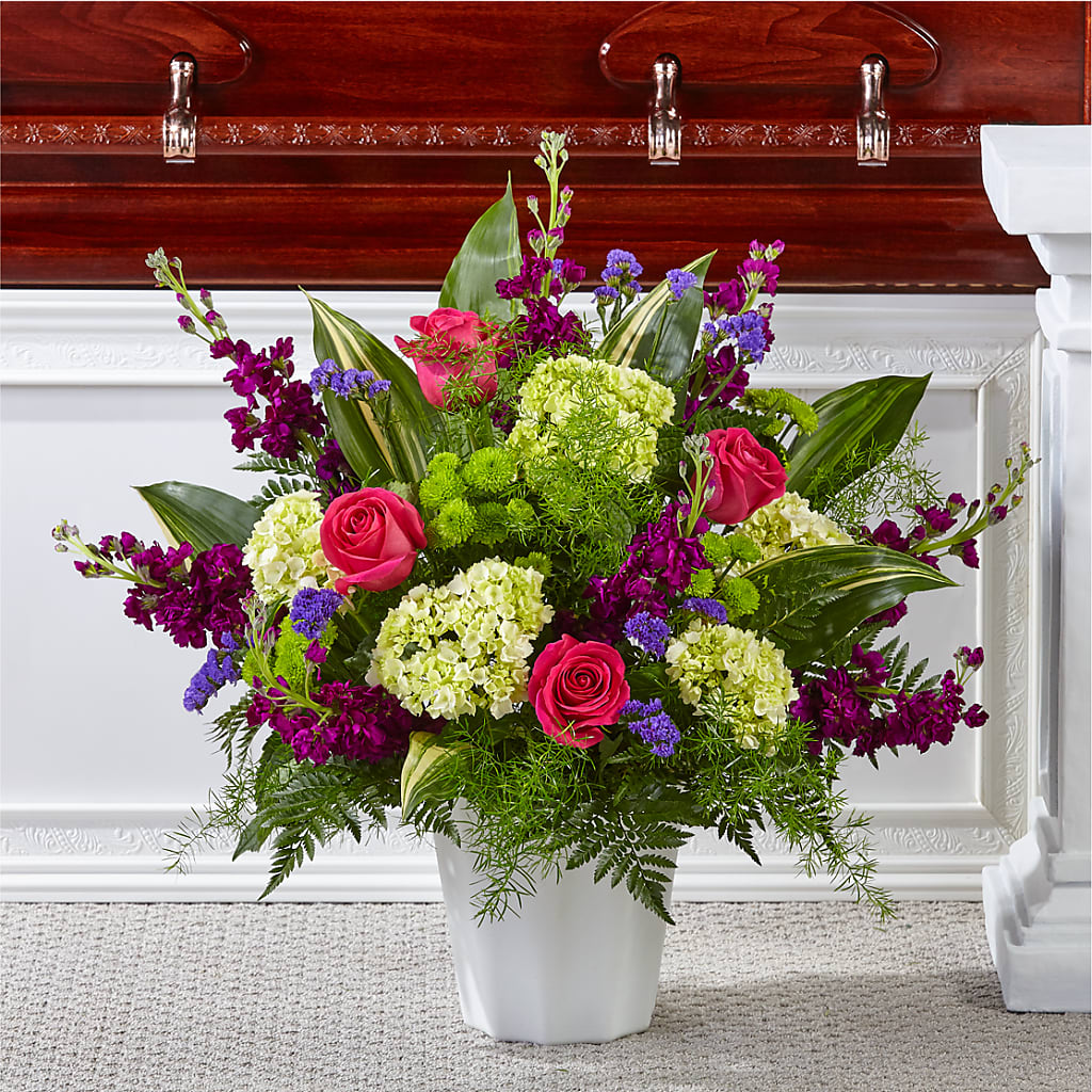 Beautiful Horizons Floor Basket – ANTOSZYK'S GARDEN CENTER & FLORIST SHOP, Butler PA