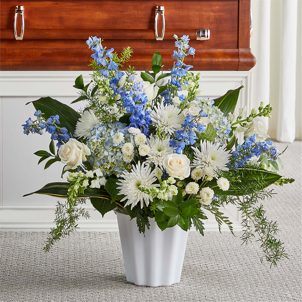 Everlasting Memories Floor Basket – ANTOSZYK'S GARDEN CENTER & FLORIST SHOP, Butler PA