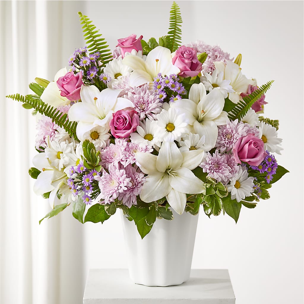 Warmest Thoughts Tabletop Basket – ANTOSZYK'S GARDEN CENTER & FLORIST SHOP, Butler PA