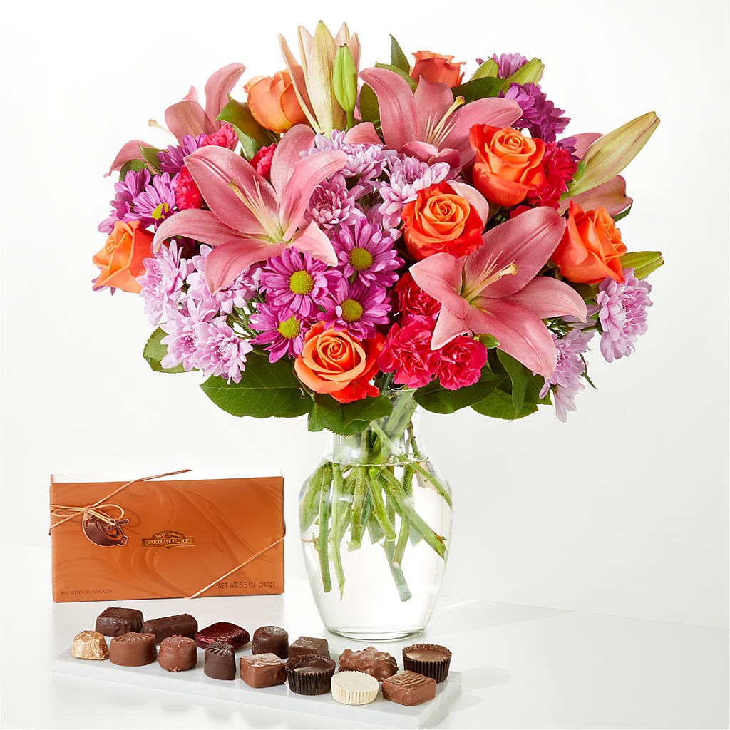 One and Only Bouquet and Chocolate Bundle – ANTOSZYK'S GARDEN CENTER & FLORIST SHOP, Butler PA
