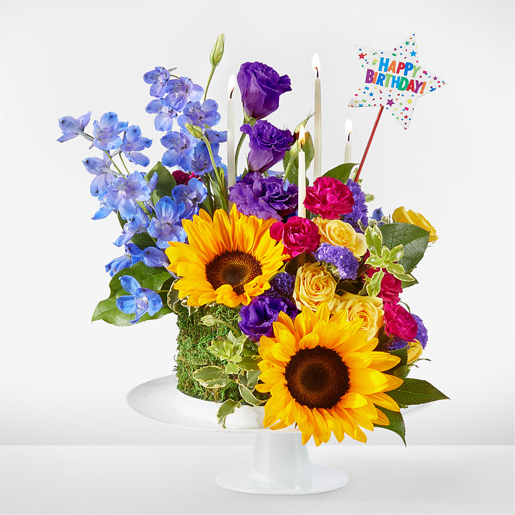 Star of the Day Floral Cake – ANTOSZYK'S GARDEN CENTER & FLORIST SHOP, Butler PA