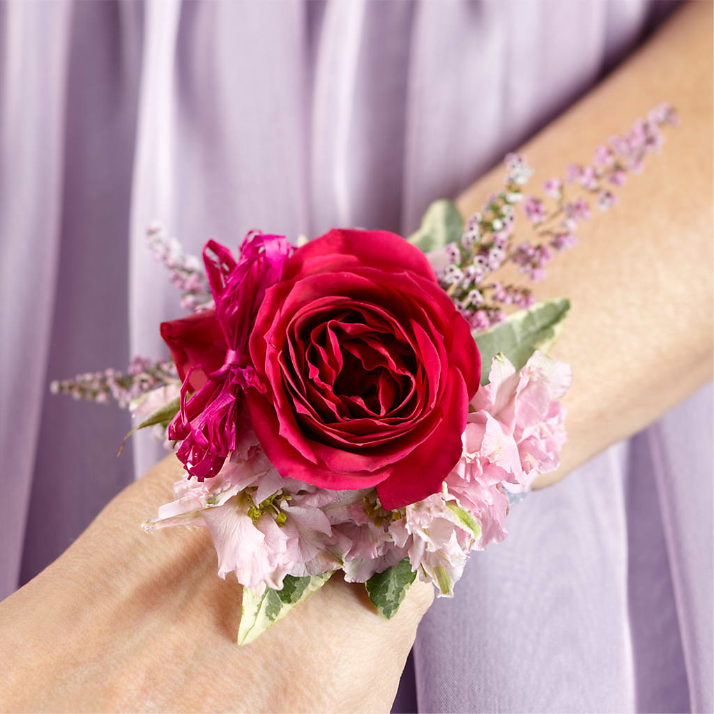 Rose Charm Corsage – ANTOSZYK'S GARDEN CENTER & FLORIST SHOP, Butler PA