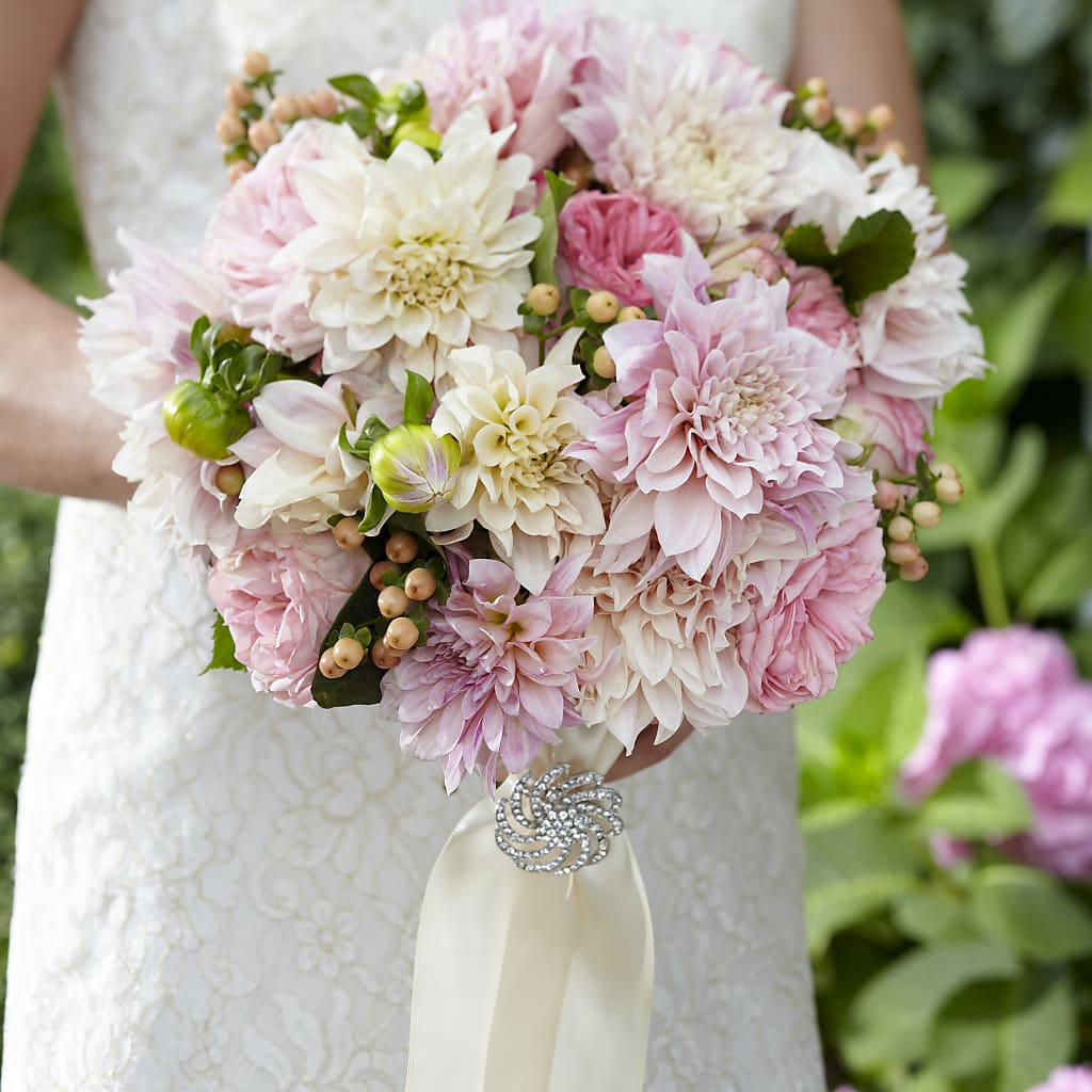 Heart's Promise Bouquet – ANTOSZYK'S GARDEN CENTER & FLORIST SHOP, Butler PA