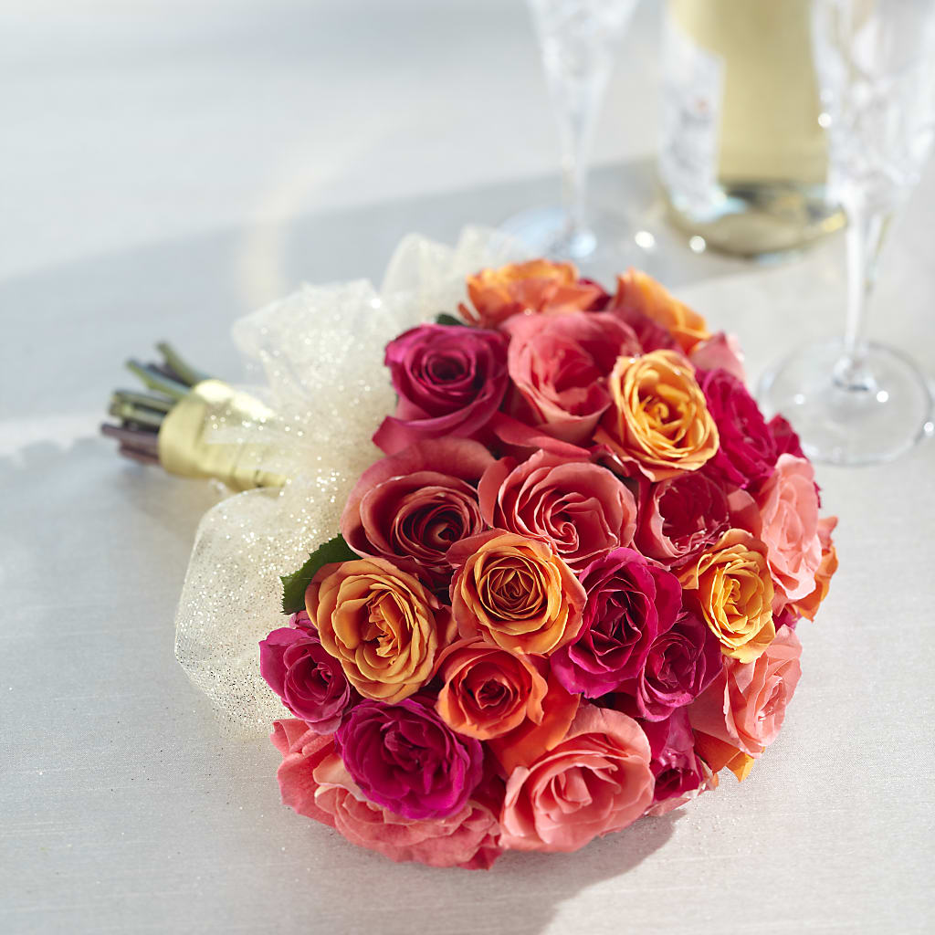 Sweet Roses Bouquet – ANTOSZYK'S GARDEN CENTER & FLORIST SHOP, Butler PA