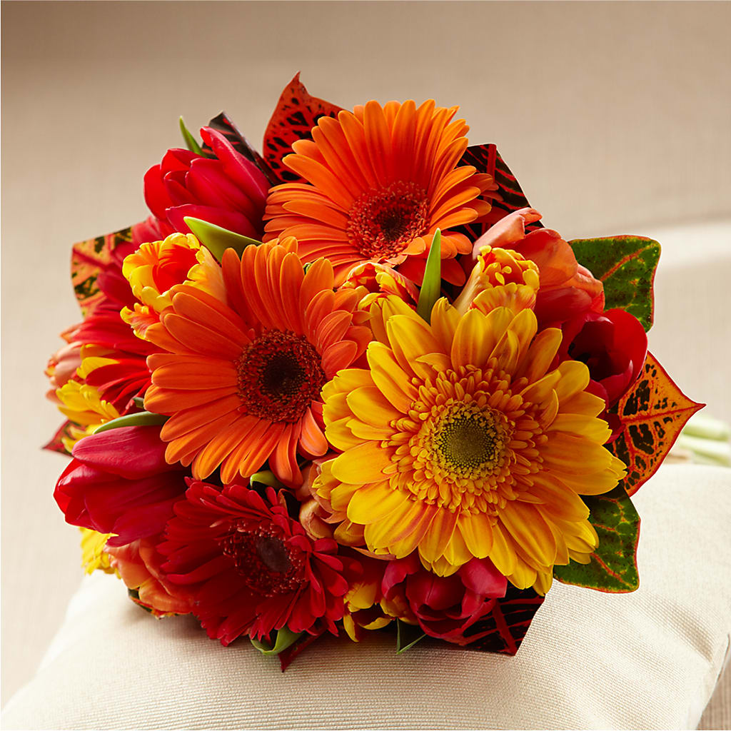 Sunglow Bouquet – ANTOSZYK'S GARDEN CENTER & FLORIST SHOP, Butler PA