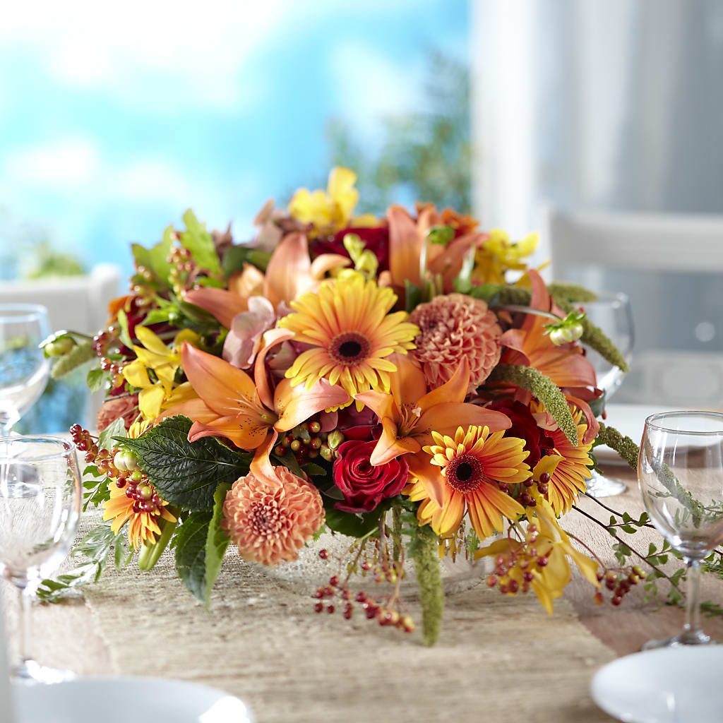 One and Only Centerpiece – ANTOSZYK'S GARDEN CENTER & FLORIST SHOP, Butler PA