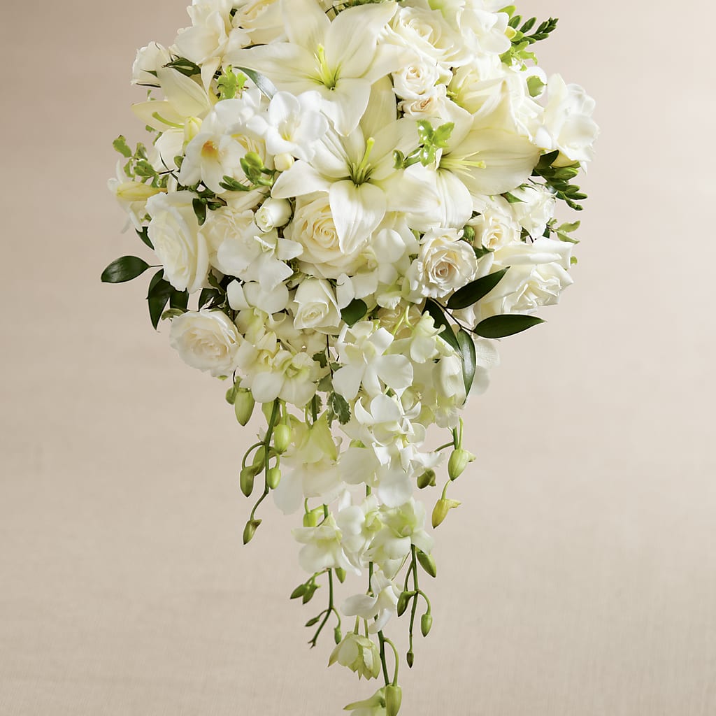 White Wonders Bouquet – ANTOSZYK'S GARDEN CENTER & FLORIST SHOP, Butler PA