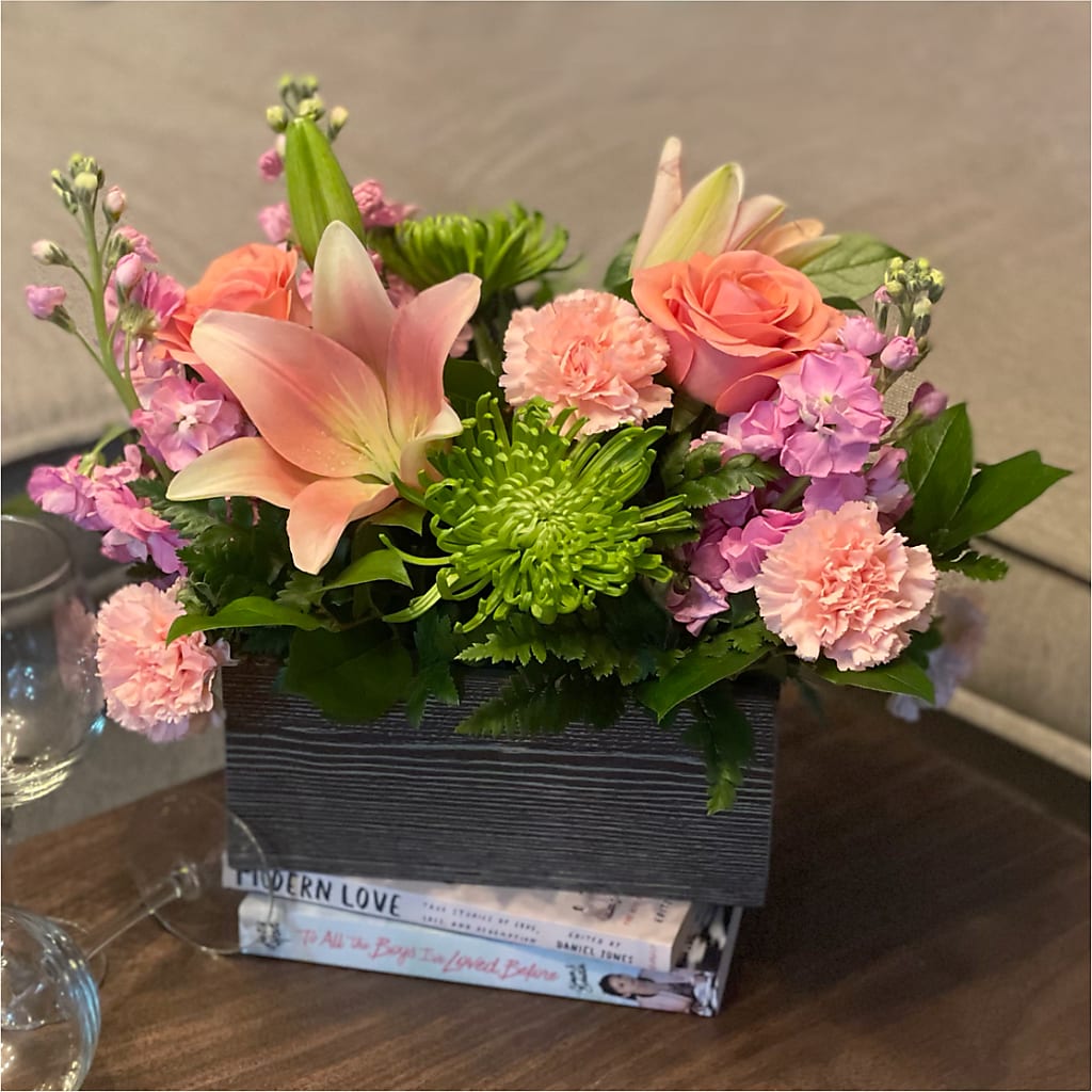 Beautiful Spirit Basket – ANTOSZYK'S GARDEN CENTER & FLORIST SHOP, Butler PA