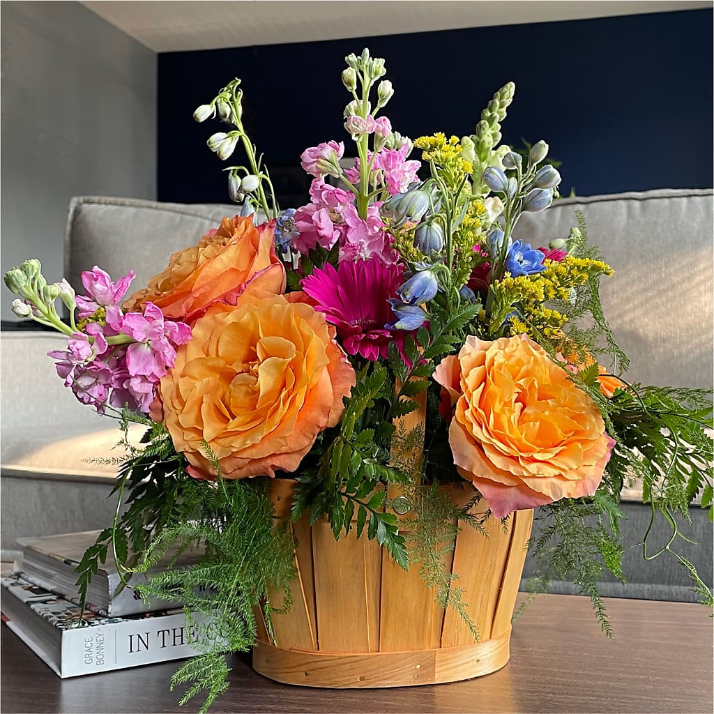 Garden of Life Basket – ANTOSZYK'S GARDEN CENTER & FLORIST SHOP, Butler PA