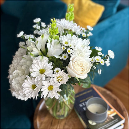 Classic Ivory – A Florist Original – ANTOSZYK'S GARDEN CENTER & FLORIST SHOP, Butler PA