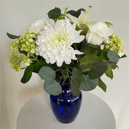 Snowy Dreams Bouquet – ANTOSZYK'S GARDEN CENTER & FLORIST SHOP, Butler PA