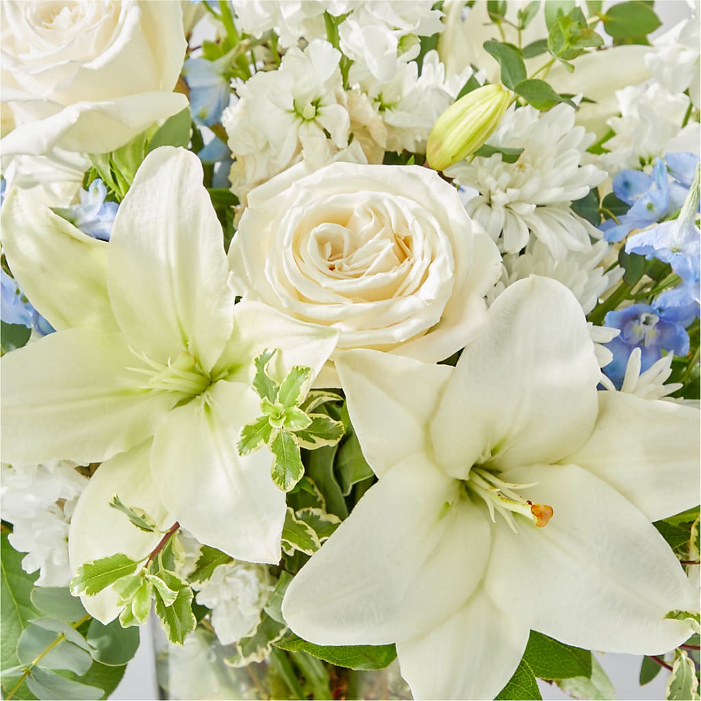Peace of Mind Bouquet – ANTOSZYK'S GARDEN CENTER & FLORIST SHOP, Butler PA