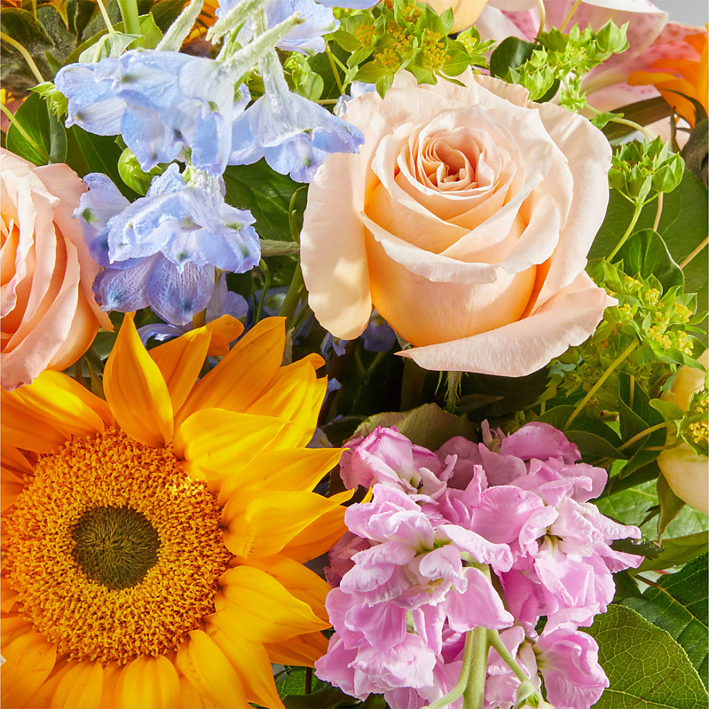 Dreamy Meadows Bouquet – ANTOSZYK'S GARDEN CENTER & FLORIST SHOP, Butler PA