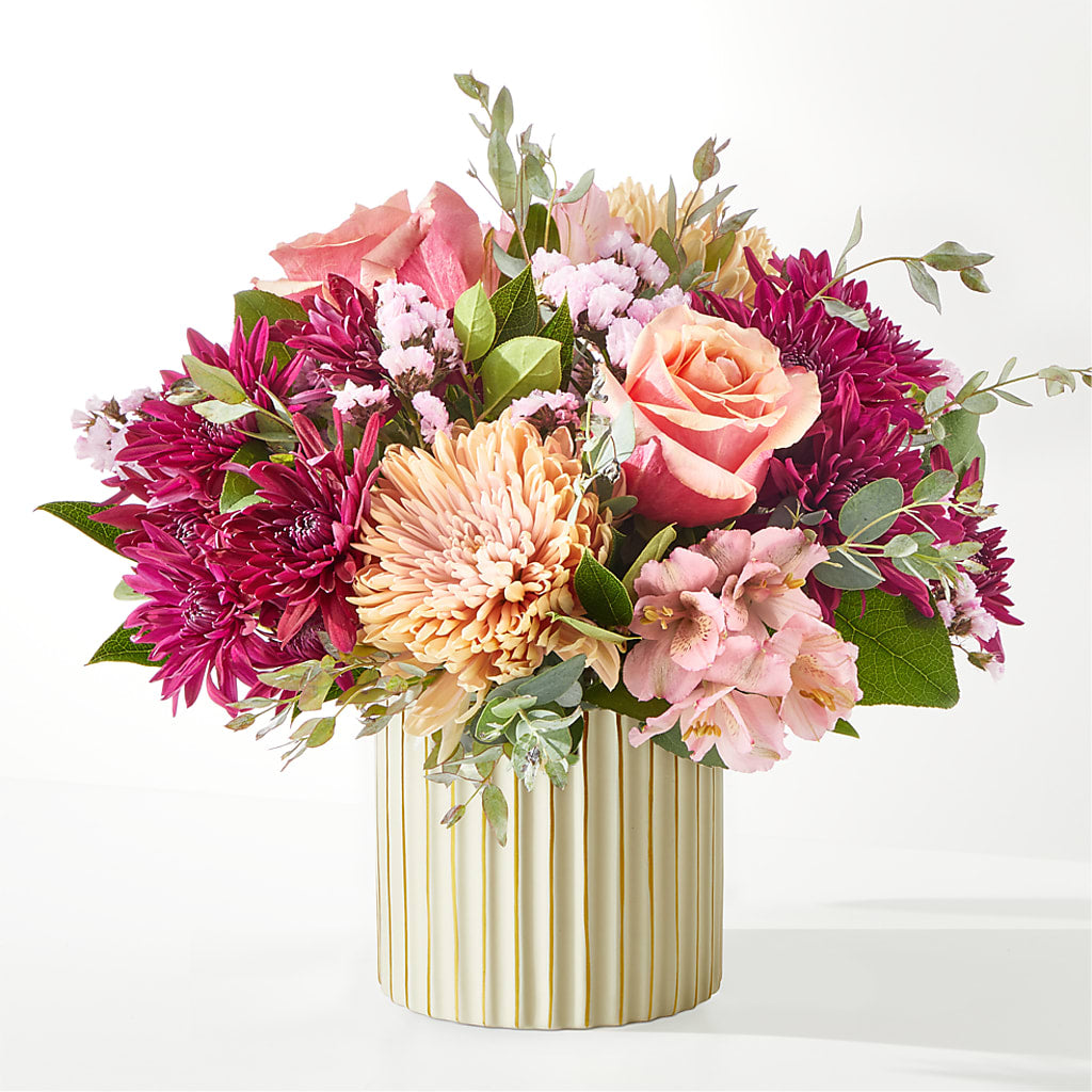 Berry Cobbler Bouquet with Ivory Vase – ANTOSZYK'S GARDEN CENTER & FLORIST SHOP, Butler PA