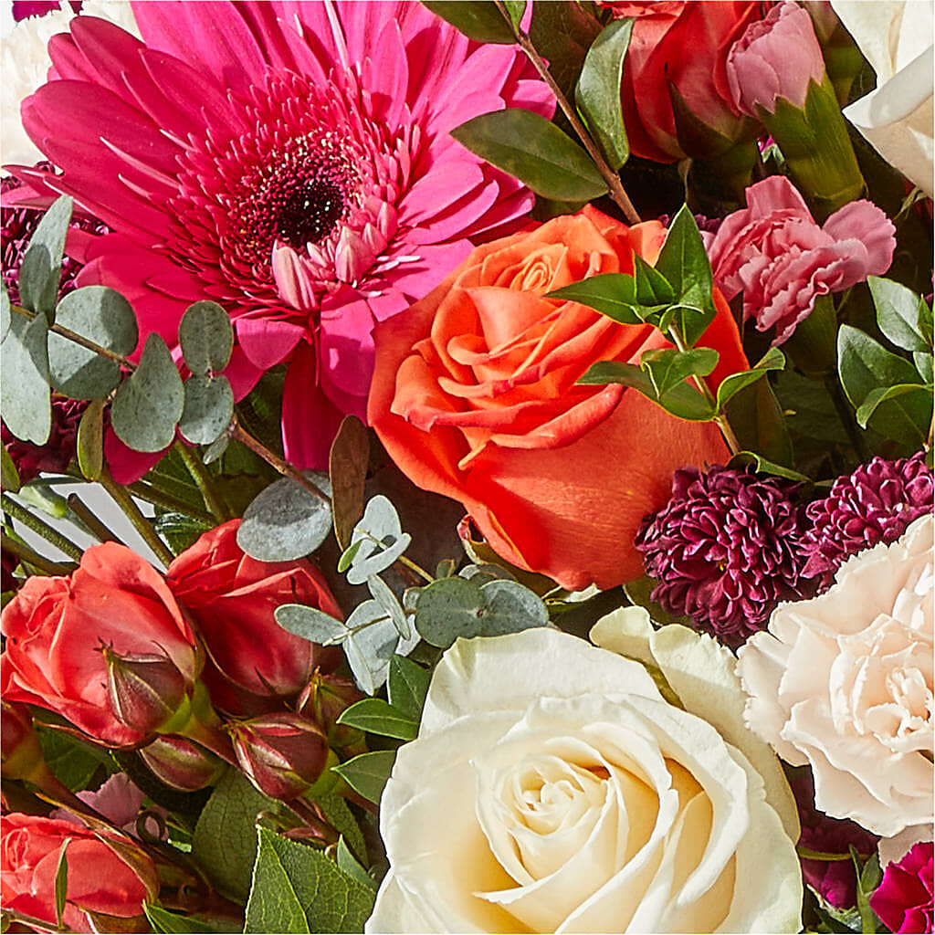 Smell the Roses Bouquet – ANTOSZYK'S GARDEN CENTER & FLORIST SHOP, Butler PA