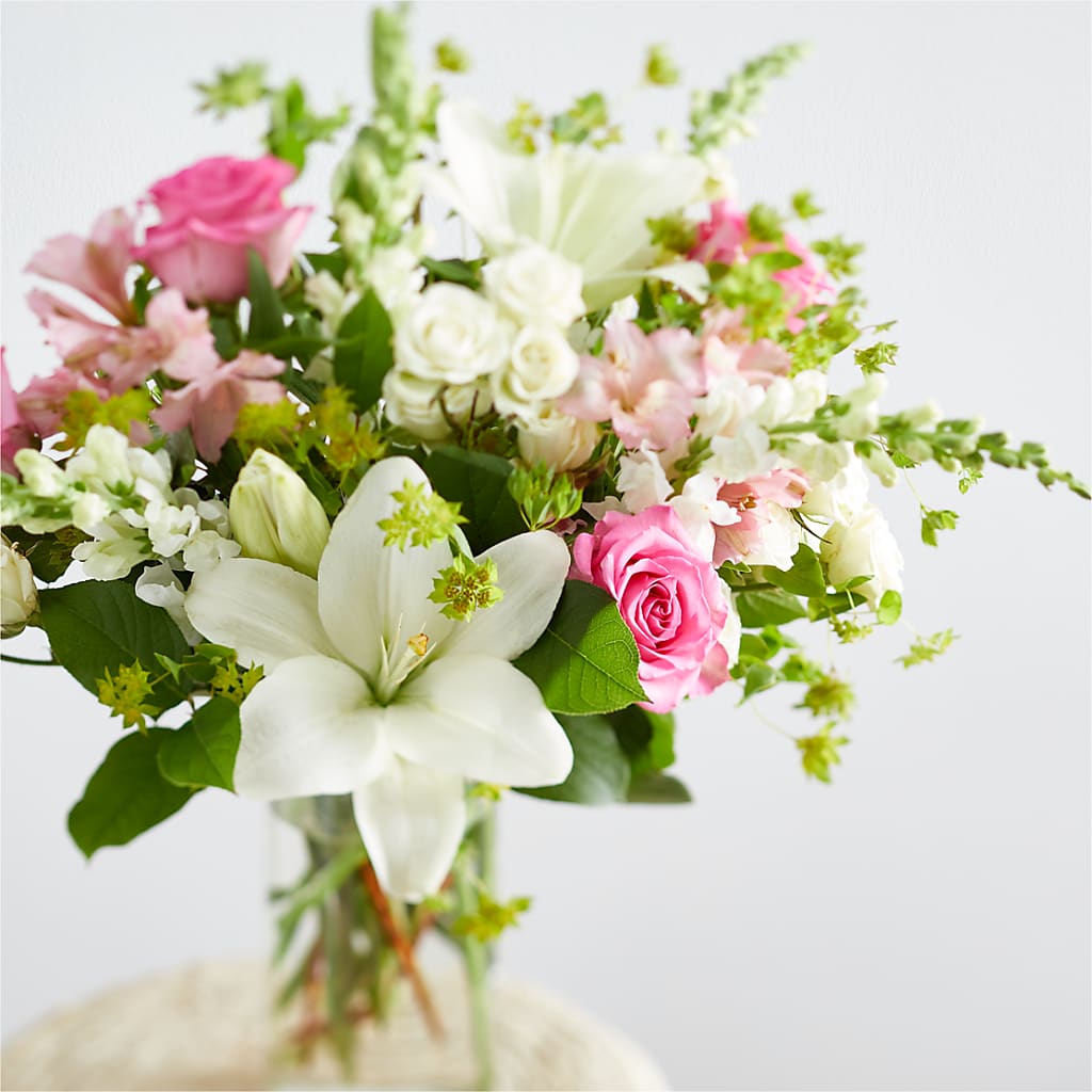 Fondly Bouquet – ANTOSZYK'S GARDEN CENTER & FLORIST SHOP, Butler PA